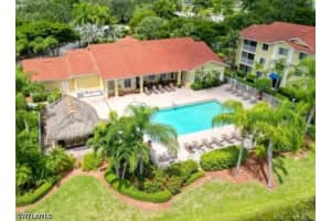 8244 Key Royal Cir 616, Naples