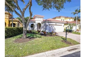 10140 North Golden Elm Dr, Estero