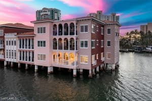 4000 Gulf Shore Blvd N 3300, Naples