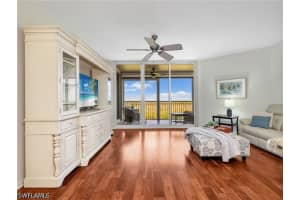 1001 Arbor Lake Dr 506, Naples