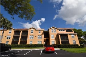 8735 River Homes Ln 6-302, Bonita Springs