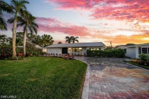 148 1st St, Bonita Springs 148 1st St, Bonita Springs