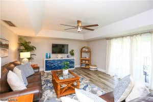 195 Peppermint Ln 884, Naples