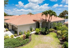 1992 Crestview Way A95, Naples