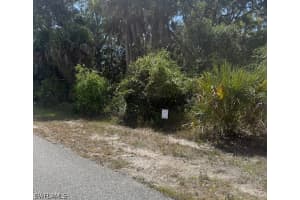17191 Arthur Ave, Port Charlotte