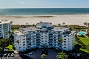 220 Seaview Ct 314, Marco Island