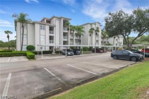 7615 Arbor Lakes Ct 446, Naples