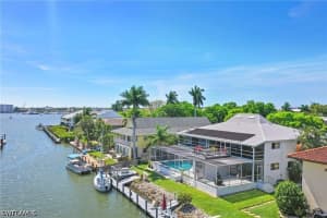 1376 Chesapeake Ave 2, Naples 1376 Chesapeake Ave 2, Naples