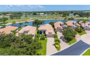 840 Villa Florenza Dr, Naples