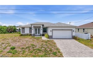 326 Ne 20th Ter, Cape Coral