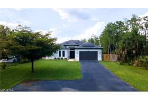 3845 47th Ave Ne, Naples