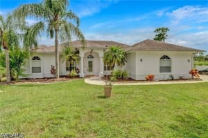 2720 24th Ave Se, Naples