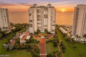 8171 Bay Colony Dr 801, Naples