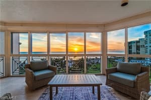4021 Gulf Shore Blvd N 702, Naples