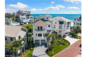 104 Kaula Ln, Bonita Springs 104 Kaula Ln, Bonita Springs