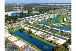 185 Palm Dr 18l, Naples