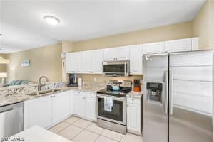 9185 Celeste Dr 1-103, Naples
