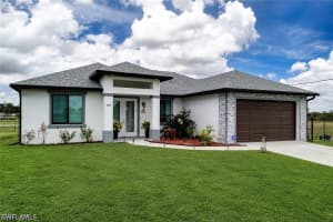 7035 Brazil Cir, Labelle 7035 Brazil Cir, Labelle