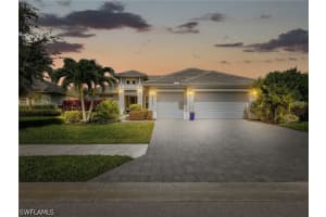 14372 Neptune Ave, Naples