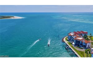 504 La Peninsula Blvd 504, Naples 504 La Peninsula Blvd 504, Naples
