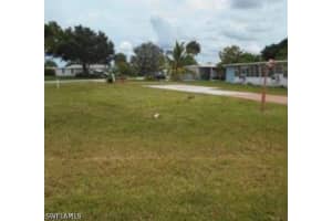 501 Riviera Blvd W, Naples 501 Riviera Blvd W, Naples