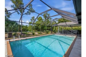 3650 Kent Dr, Naples