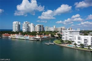 250 W Park Shore Dr 101, Naples 250 W Park Shore Dr 101, Naples