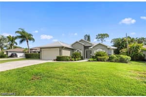 22777 Fountain Lakes Blvd, Estero 22777 Fountain Lakes Blvd, Estero