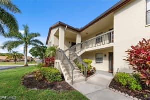 9265 Lake Park Dr 201, Fort Myers