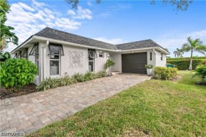 260 Lanchester Ct 36, Naples 260 Lanchester Ct 36, Naples