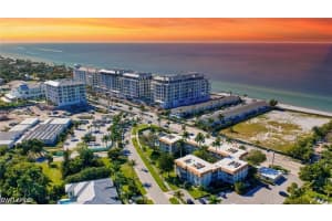 1100 Gulf Shore Blvd N 312, Naples 1100 Gulf Shore Blvd N 312, Naples