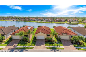 1575 Santiago Cir, Naples