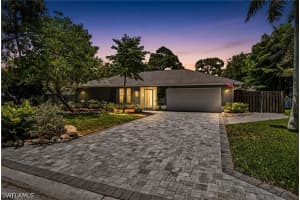 2667 River Reach Dr, Naples 2667 River Reach Dr, Naples