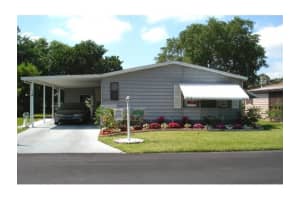 4327 Twin Lakes, Melbourne