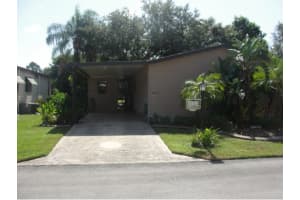 4325 Twin Lakes, Melbourne