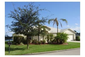232 Sw 37th Drive, Vero Beach