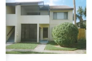 1145 N Shannon, 23, Indialantic