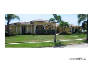 2392 Brookside Way, Melbourne