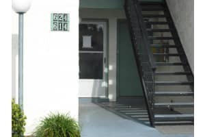 1225 N Wickham Road, 614, Melbourne