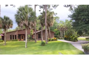 4493 Country Road, Melbourne