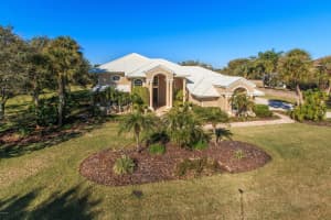 780 Oak Park Drive, Melbourne