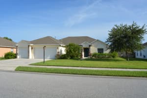 1920 Ne Gloria Circle, Palm Bay
