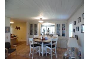 7560 Agawam Road, Micco