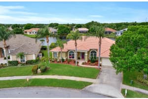 1007 Heatherwood Way, Melbourne