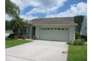 673 Ashbury Avenue, Melbourne