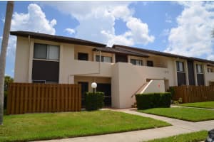 2275 Golf Isle Drive 211, Melbourne 2275 Golf Isle Drive 211, Melbourne