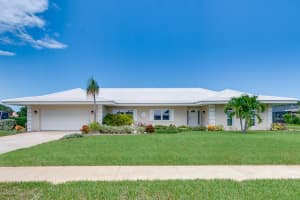 798 Malibu Lane, Indialantic