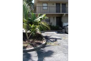 1010 Pinetree Drive, 104, Indian Harbour Beach
