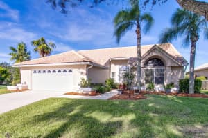 955 Palm Brook Drive, Melbourne