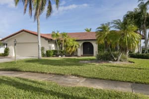 225 Venice Court, Satellite Beach